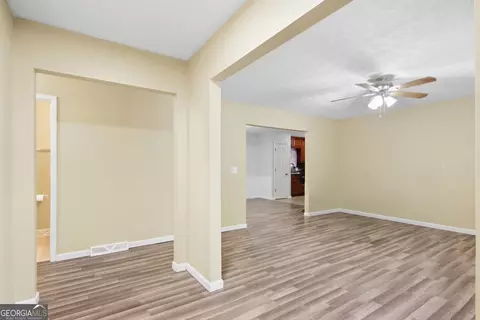 Living - 404 Stancil Dr, Toccoa, GA 30577 photo 1 of 4