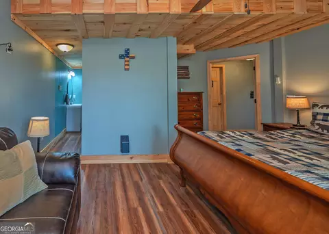Bedroom - 315 Skyview Cir, Clarkesville, GA 30523 photo 6 of 6