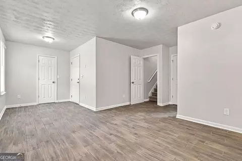 Living - 90 Green Commons Dr, Covington, GA 30016 photo 6 of 6