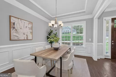 Dining - 2720 Cogburn Ln, Milton, GA 30004 photo 3 of 4
