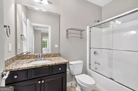 Bath - 2720 Cogburn Ln, Milton, GA 30004 photo 7 of 8