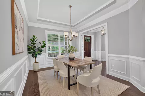 Dining - 2720 Cogburn Ln, Milton, GA 30004 photo 2 of 4
