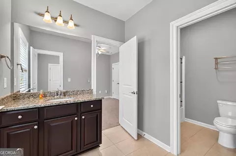 Bath - 2720 Cogburn Ln, Milton, GA 30004 photo 5 of 8