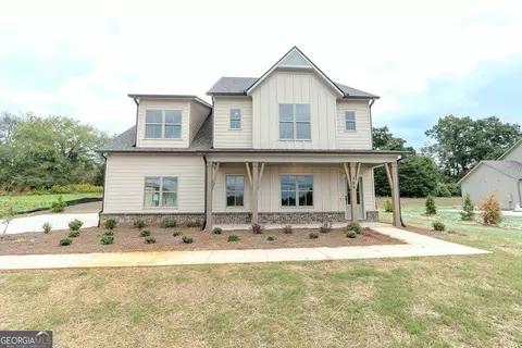 388 Races Rd, Hoschton, GA 30548