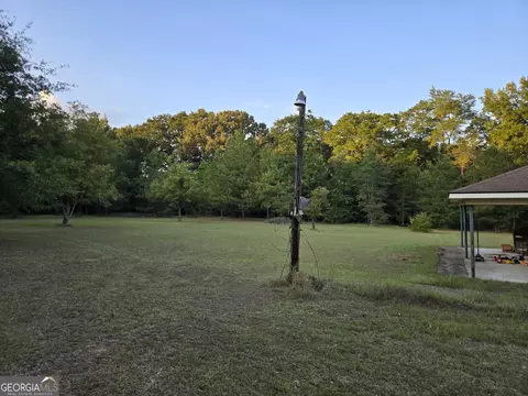 Exterior - 1277 Bob Hammond Rd, Dublin, GA 31021 photo 3 of 6