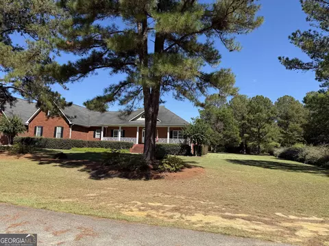 Exterior - 231 Broad Meadows Rd, Dublin, GA 31021 photo 5 of 13