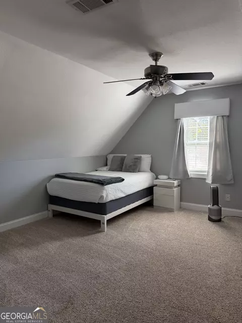 Bedroom - 231 Broad Meadows Rd, Dublin, GA 31021 photo 7 of 8