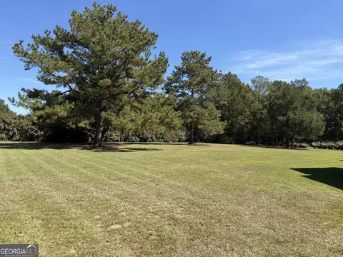 Exterior - 231 Broad Meadows Rd, Dublin, GA 31021 photo 7 of 13