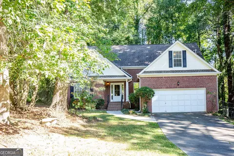 2584 Rockwood Way SW, Stone Mountain, GA 30087