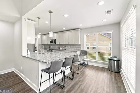 Kitchen - 45 Ridge Pointe Dr, Covington, GA 30016 photo 1 of 6