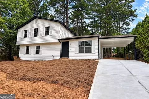 743 Summer Chase Dr, Jonesboro, GA 30238