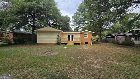 Exterior - 109 Meadowcliff Cir, Warner Robins, GA 31093 photo 3 of 3