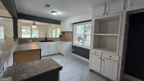 Other - 109 Meadowcliff Cir, Warner Robins, GA 31093 photo 5 of 14