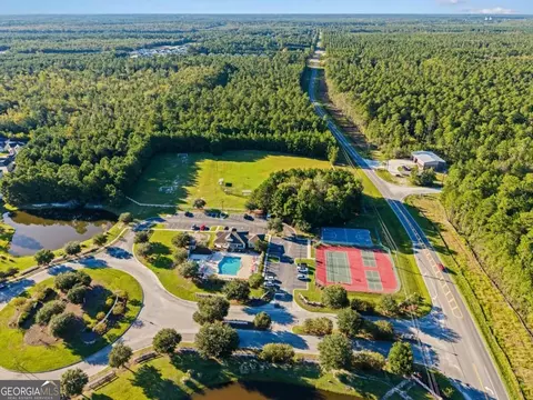 View/Area - 108 Clover Pointe Cir, Guyton, GA 31312 photo 5 of 11