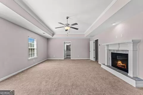 Living - 108 Clover Pointe Cir, Guyton, GA 31312 photo 2 of 9