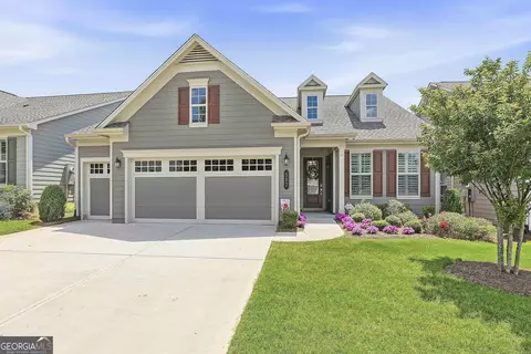 502 Hazelnut Dr, Peachtree City, GA 30269