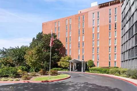 3060 Pharr Court North NW #114, Atlanta, GA 30305