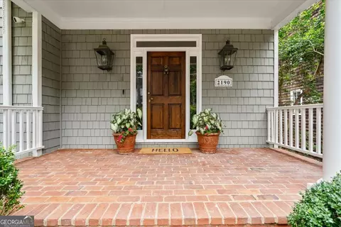 2190 Stephen Long Dr NE, Atlanta, GA 30305