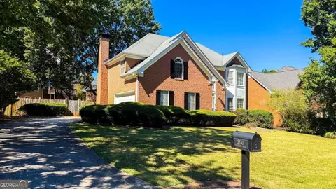 5630 Vicarage Walk, Alpharetta, GA 30005