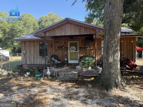 617 E Pine St, Vienna, GA 31092