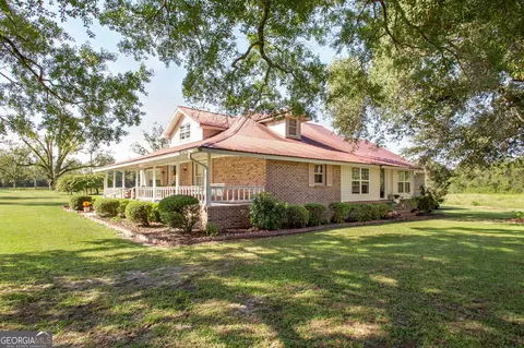 Exterior - 8184 Clark Rd, Blackshear, GA 31516 photo 6 of 15