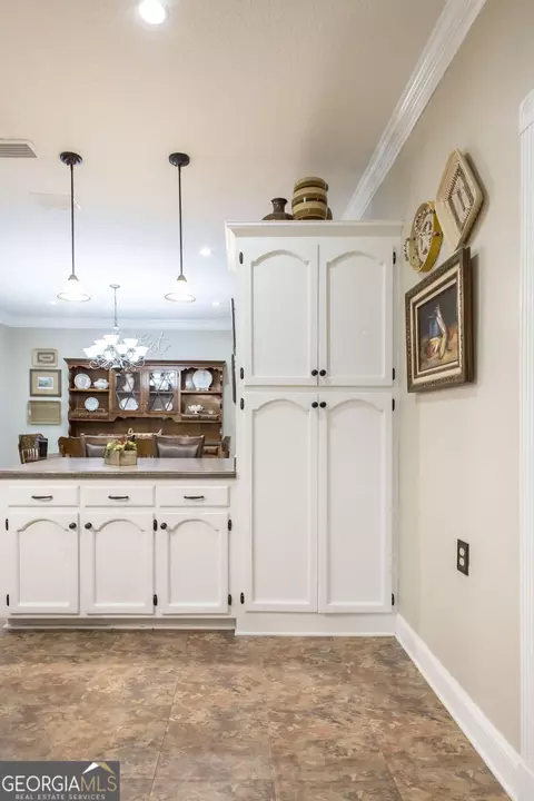 Kitchen - 8184 Clark Rd, Blackshear, GA 31516 photo 6 of 6