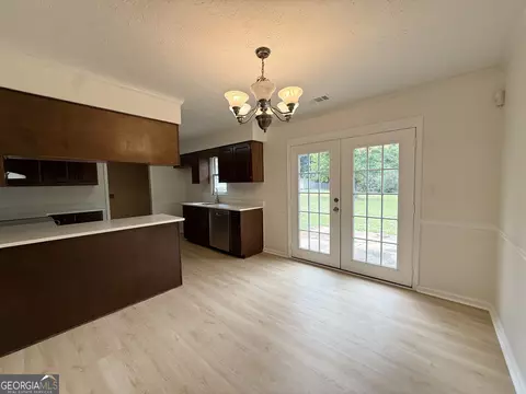 Dining - 201 Merrill Dr, Lagrange, GA 30241 photo 1 of 2