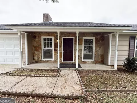 Exterior - 201 Merrill Dr, Lagrange, GA 30241 photo 4 of 7