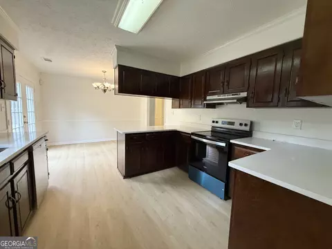 Kitchen - 201 Merrill Dr, Lagrange, GA 30241 photo 6 of 6