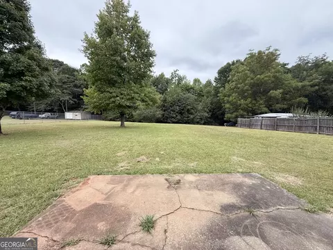 Exterior - 201 Merrill Dr, Lagrange, GA 30241 photo 5 of 7