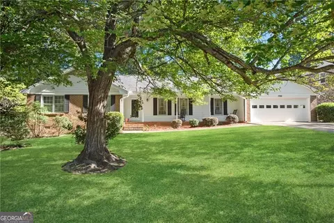 4755 Andalusia Trl, Atlanta, GA 30360
