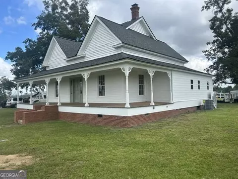 1880 Orianna Rd, Adrian, GA 31002
