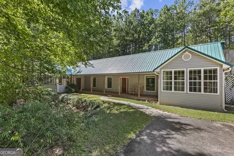 5250 Punkintown Rd, Douglasville, GA 30135