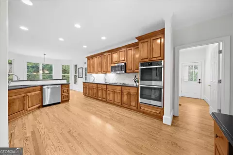 Kitchen - 7630 Stratton Pte, Suwanee, GA 30024 photo 1 of 1
