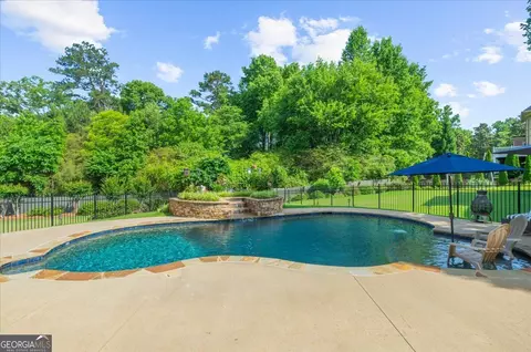 Exterior - 7630 Stratton Pte, Suwanee, GA 30024 photo 10 of 14