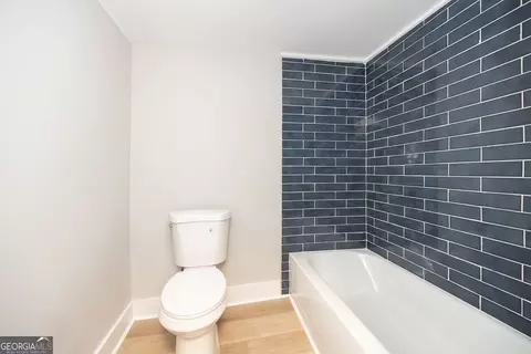 Bath - 111 Addie St, Lagrange, GA 30241 photo 1 of 2