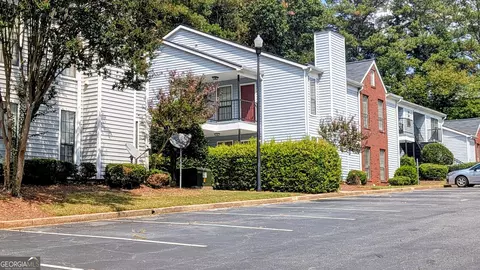 761 Windchase Ln, Stone Mountain, GA 30083