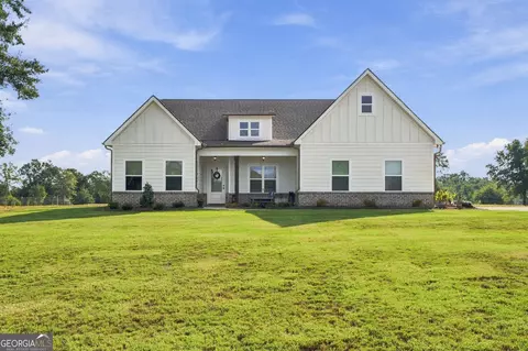 Exterior - 766 Jackson Dr, Thomaston, GA 30286 photo 4 of 6