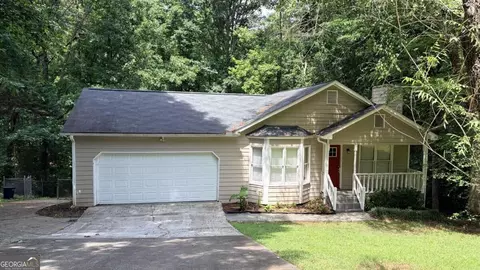 1535 Oakhill Dr, Auburn, GA 30011