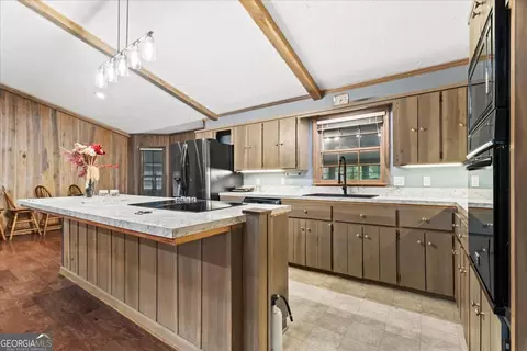 Kitchen - Undisclosed, Calhoun, GA 30701 photo 2 of 3