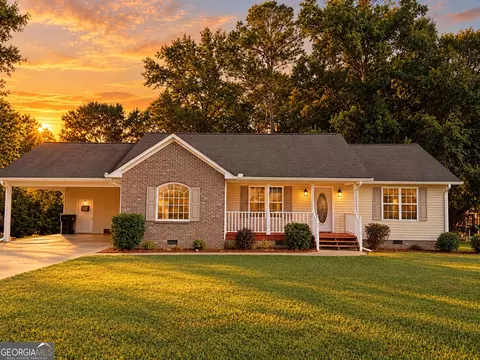 201 Briarwood Cir, Summerville, GA 30747