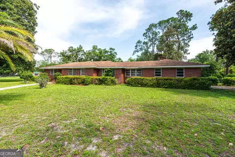 177 Pinewood St, Folkston, GA 31537