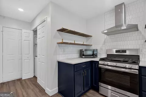 Kitchen - 412 Lexington Park Dr, Lagrange, GA 30241 photo 4 of 4