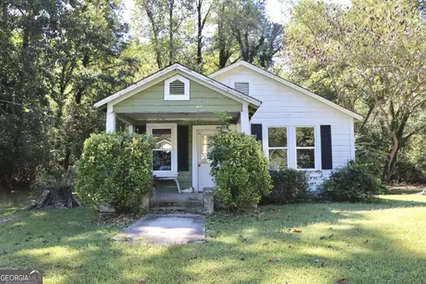 121 Mckenzie Ave, Summerville, GA 30747