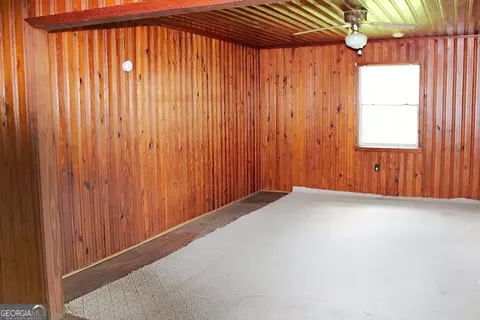 Living - 111 Magnolia St, Warwick, GA 31796 photo 1 of 2