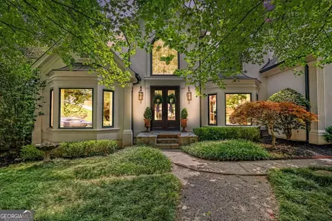 2375 Massey Ln, Decatur, GA 30033