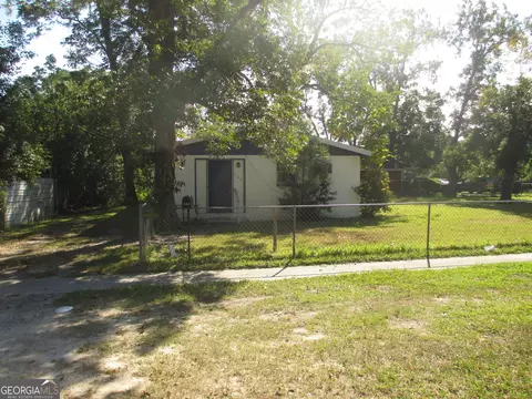 502 Garlington Ave, Waycross, GA 31503