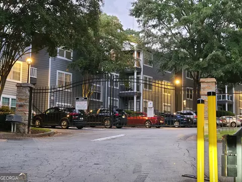 6201 Sante Fe Pkwy, Sandy Springs, GA 30350