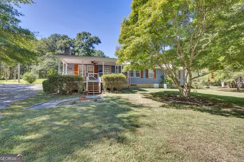 229 E Soule St, Oxford, GA 30054