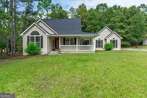 241 Graystone Pointe Dr, Macon, GA 31211